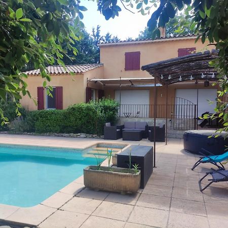Studio 25M2 Avec Piscine Et Spa, Proche Iter Et Cadarache Apartamento Valensole Exterior foto