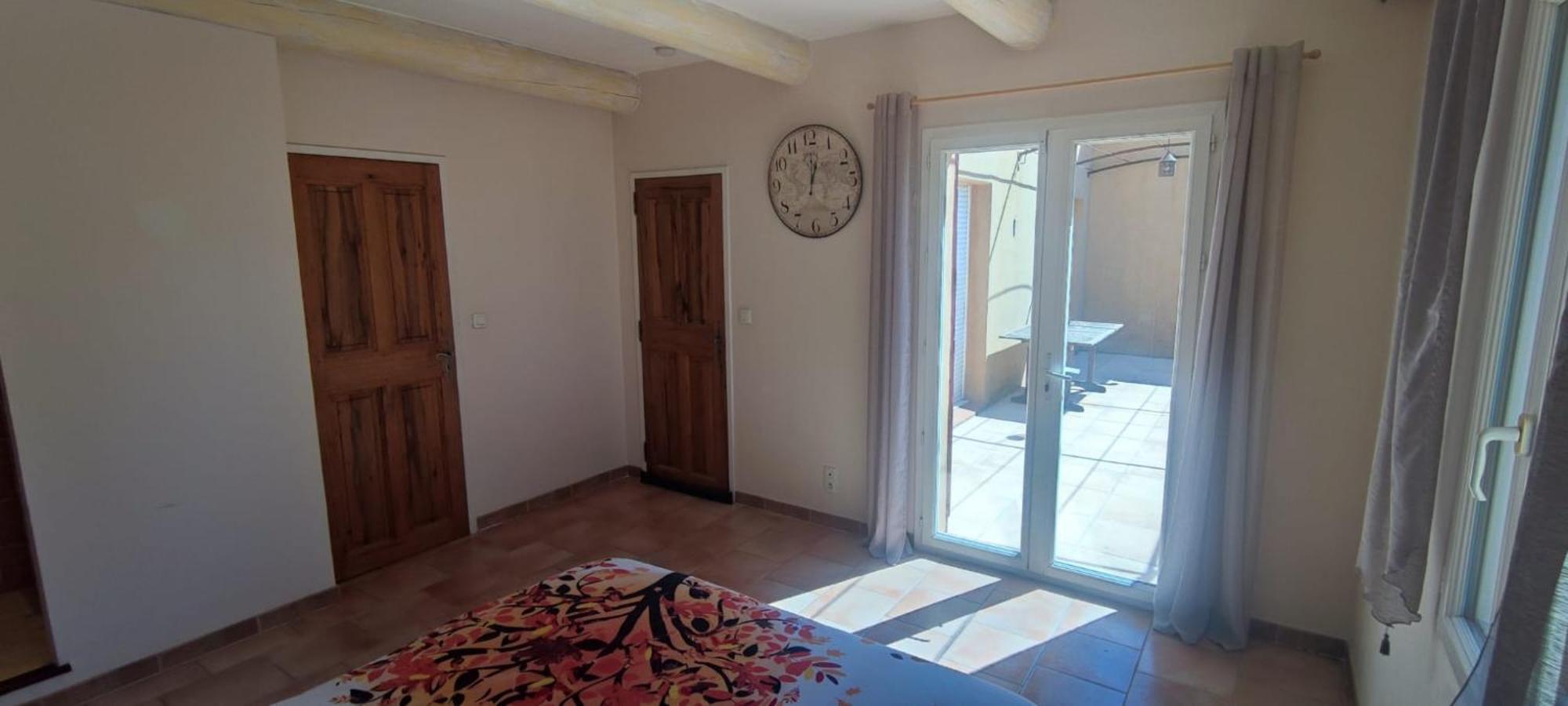 Studio 25M2 Avec Piscine Et Spa, Proche Iter Et Cadarache Apartamento Valensole Exterior foto